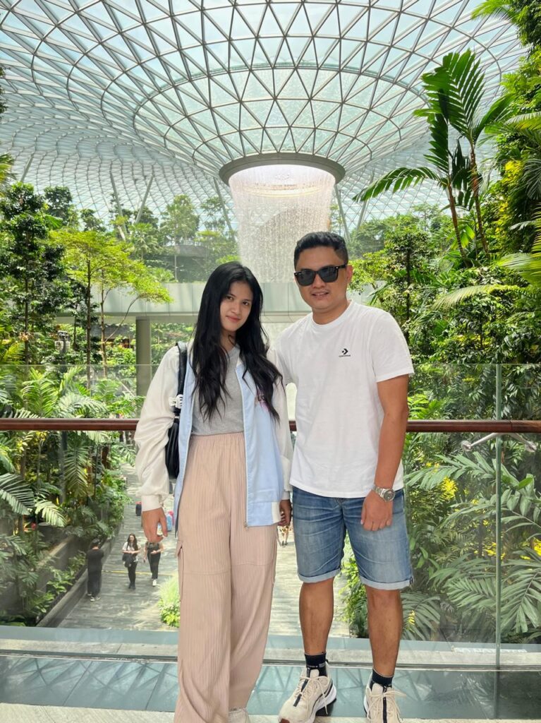 Singapore Jewel, Bandara Changi. Travelling ke Singapura dan Malaysia